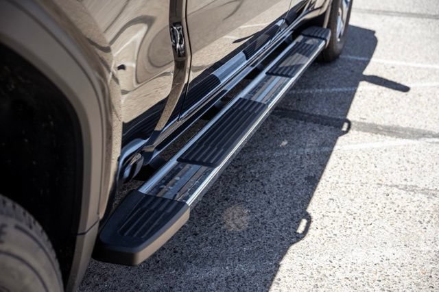 2026 GMC Sierra 1500 SLT - Photo 14