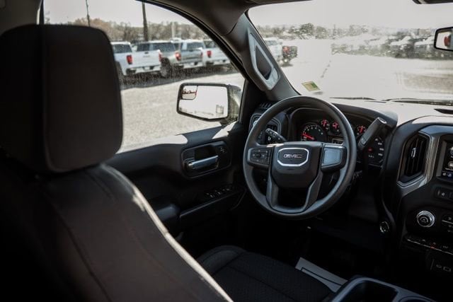 2026 GMC Sierra 1500 Pro - Photo 31