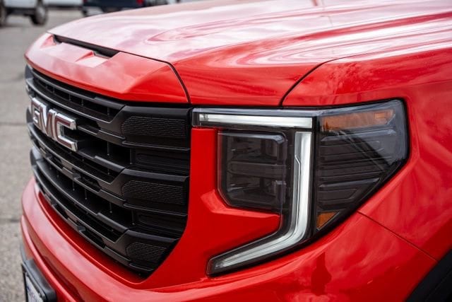 2026 GMC Sierra 1500 Pro - Photo 13