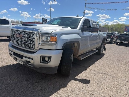 2018 GMC Sierra 2500 HD Denali Truck Crew Cab