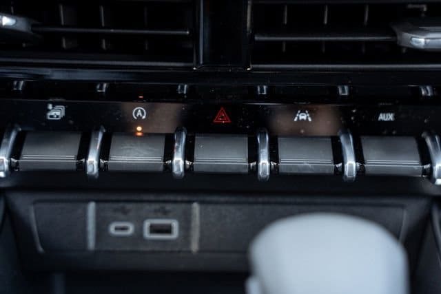 2026 GMC Canyon Elevation - Photo 22