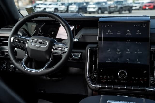 2026 GMC Yukon XL Denali - Photo 16