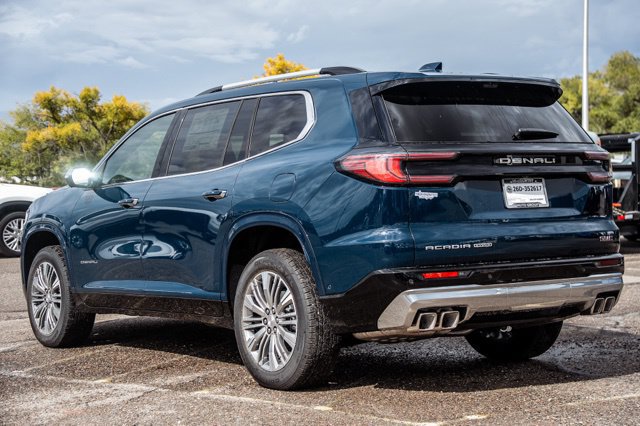 2027 GMC Acadia Denali - Photo 7