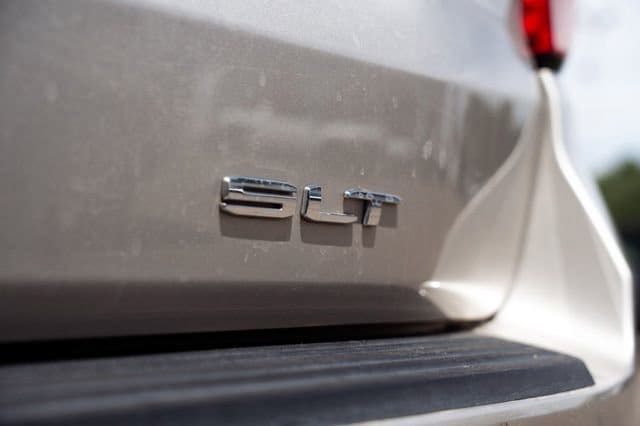 2024 GMC Yukon SLT - Photo 11