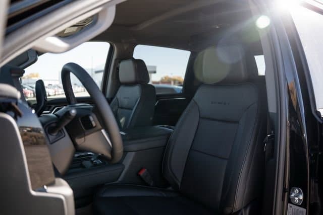 2026 GMC Sierra 3500HD Denali - Photo 33