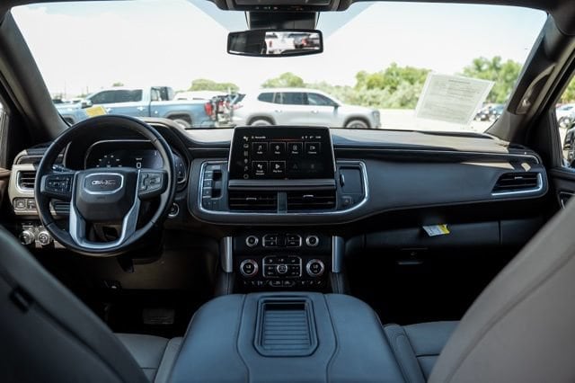2024 GMC Yukon XL SLT - Photo 15