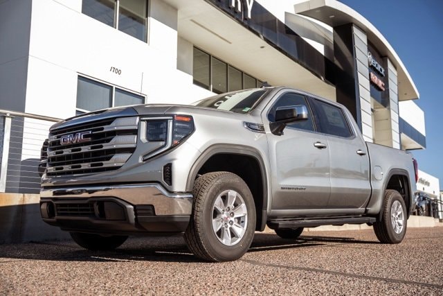 2026 GMC Sierra 1500 SLE's photo