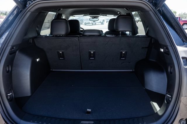 2026 GMC Terrain AT4 - Photo 9