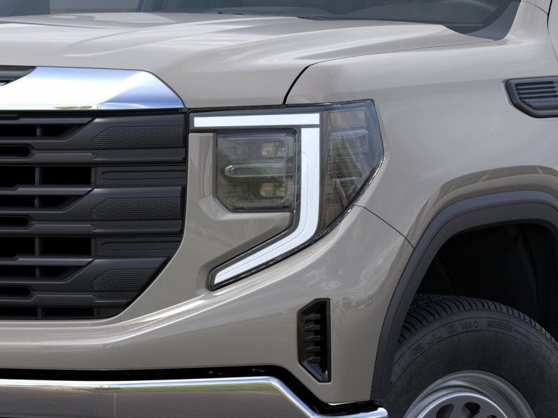2026 GMC Sierra 1500 Pro - Photo 10