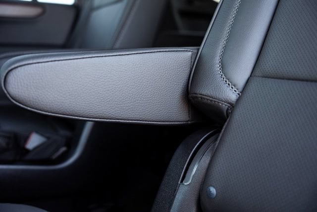 2026 GMC Yukon Denali - Photo 30
