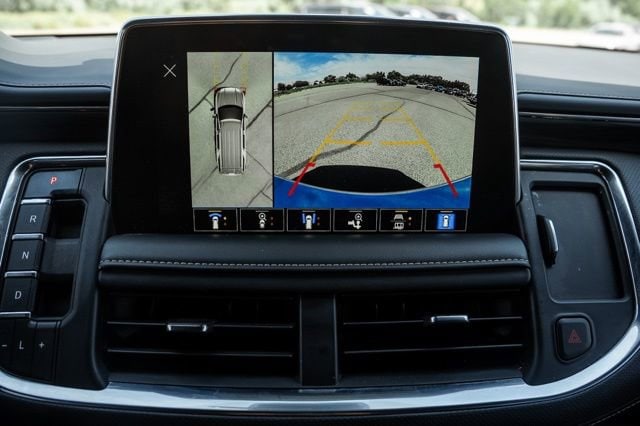 2024 GMC Yukon SLT - Photo 21