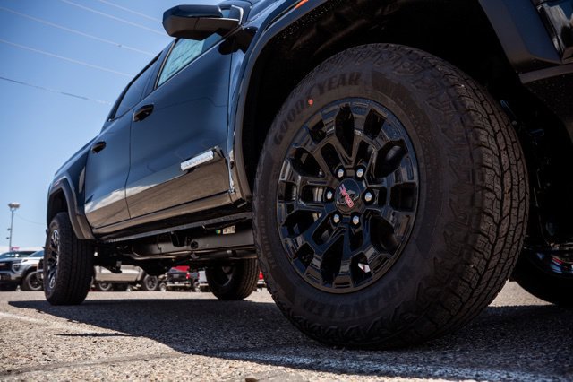 2026 GMC Canyon Elevation - Photo 13
