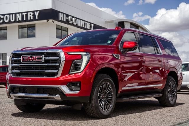 2026 GMC Yukon 4WD Elevation's photo