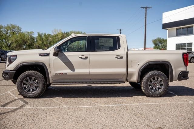 2026 GMC Sierra 1500 AT4X - Photo 8