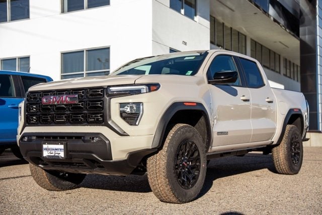 2026 GMC Canyon Elevation's photo