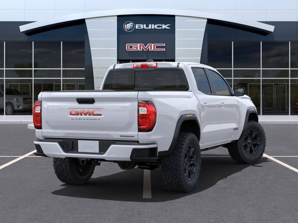 Used 2025 GMC Canyon Elevation Truck Crew Cab