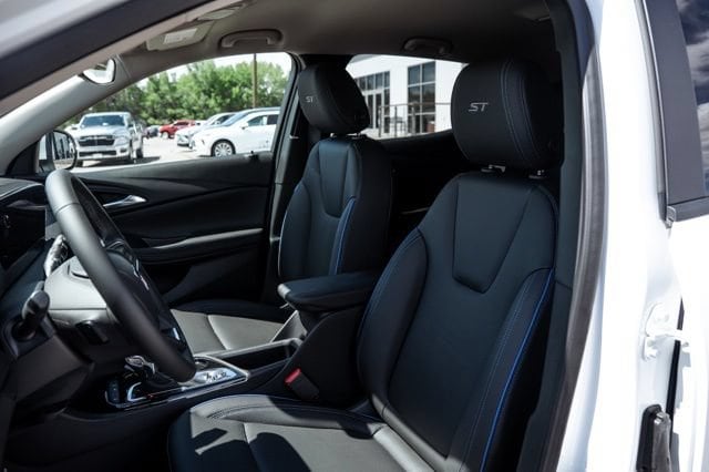 2026 Buick Encore GX Sport Touring - Photo 24