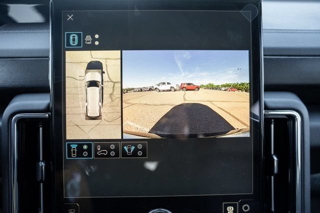 2026 GMC Yukon Denali - Photo 21