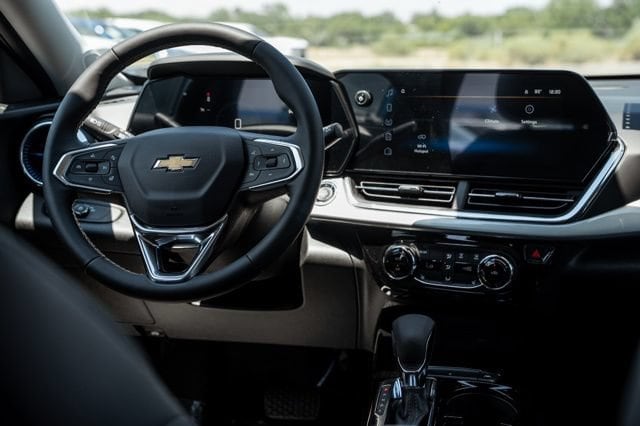 2026 Chevrolet Trax LT - Photo 16
