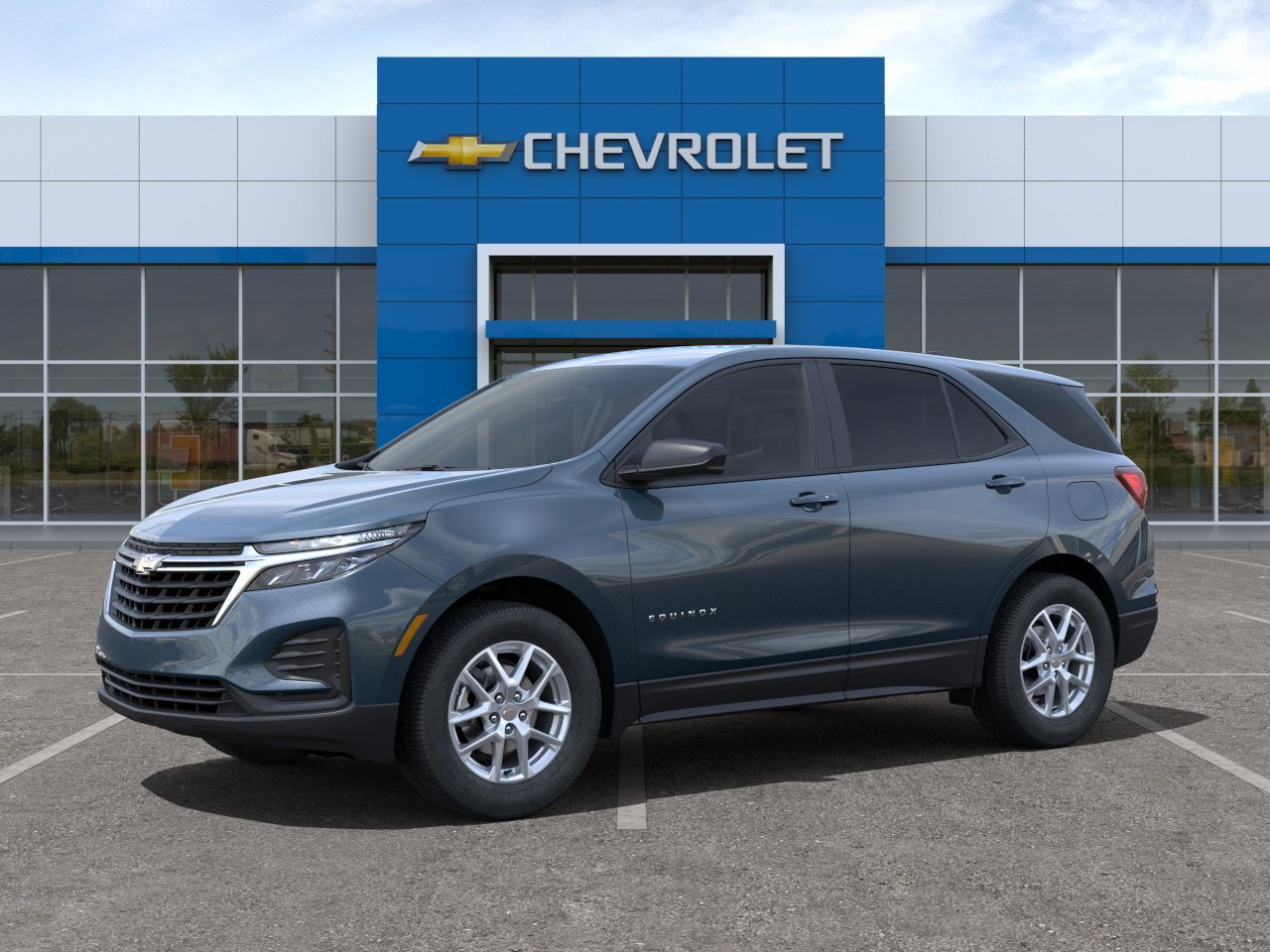 2024 Chevrolet Equinox LS photo 2