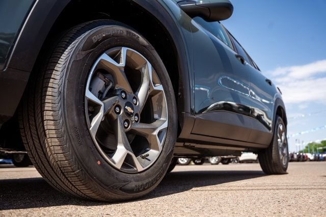 2026 Chevrolet Trax LT - Photo 13