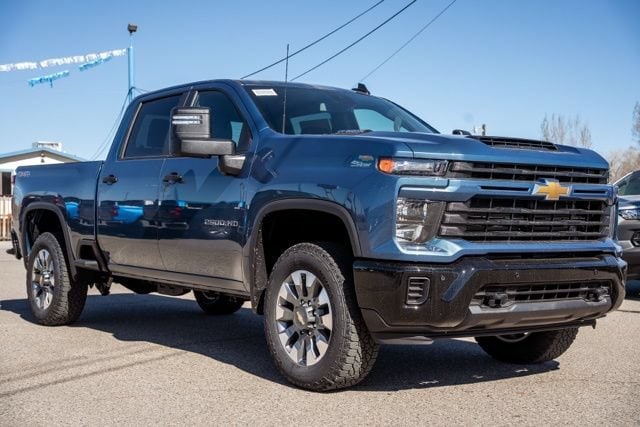 2026 Chevrolet Silverado 2500 HD Custom - Photo 3