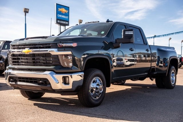 2026 Chevrolet Silverado 3500HD LT's photo