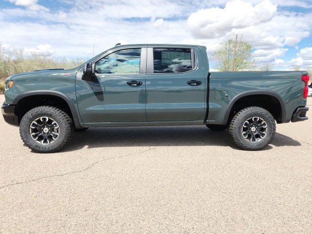 2025 Chevrolet Silverado 1500 ZR2 photo 4