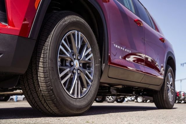 2026 Chevrolet Traverse LT - Photo 11