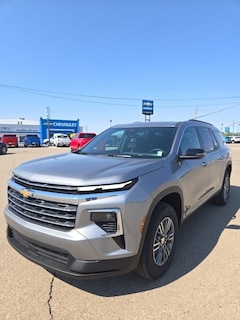 2025 Chevrolet Traverse LT SUV