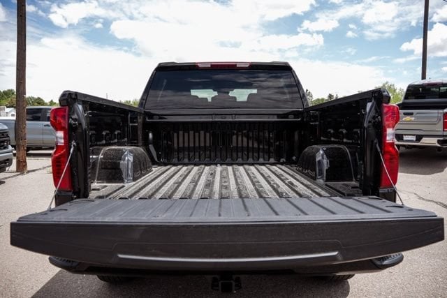 2026 Chevrolet Silverado 1500 Custom - Photo 9