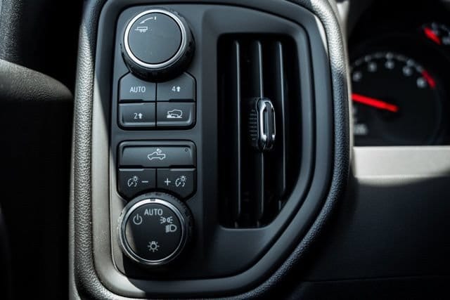 2026 Chevrolet Silverado 1500 Custom - Photo 20