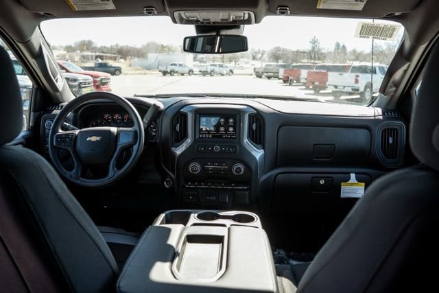 2026 Chevrolet Silverado 2500 HD Custom - Photo 17