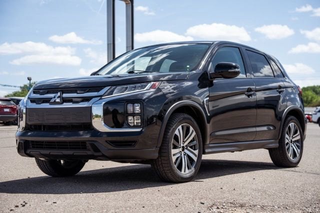 2021 Mitsubishi Outlander Sport 2.0 ES AWC CVT's photo