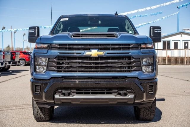 2026 Chevrolet Silverado 2500 HD Custom - Photo 2