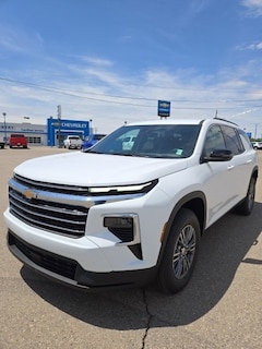 2025 Chevrolet Traverse LT SUV