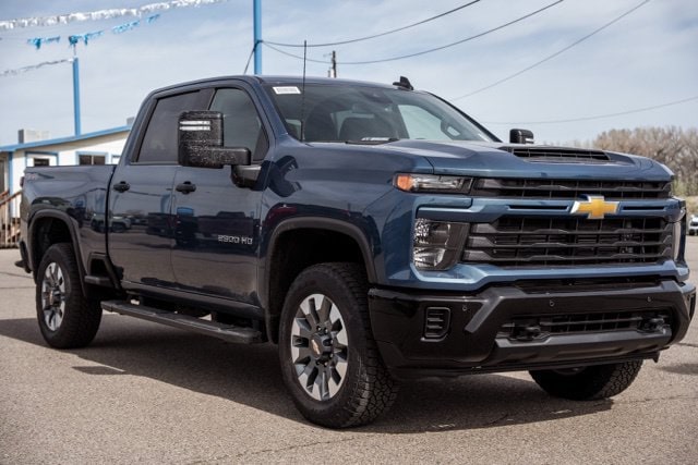 2026 Chevrolet Silverado 2500 HD Custom - Photo 3