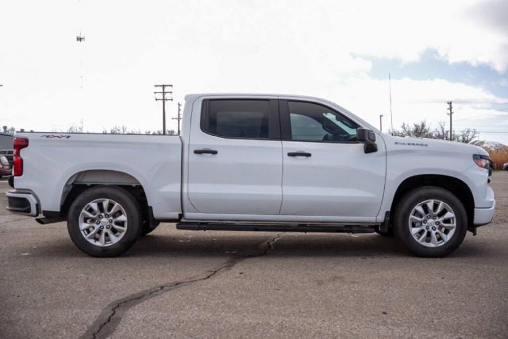 New 2026 Chevrolet Silverado 1500 Custom Truck