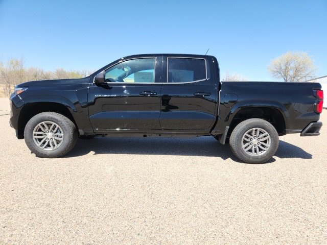2025 Chevrolet Colorado Work Truck LT photo 4