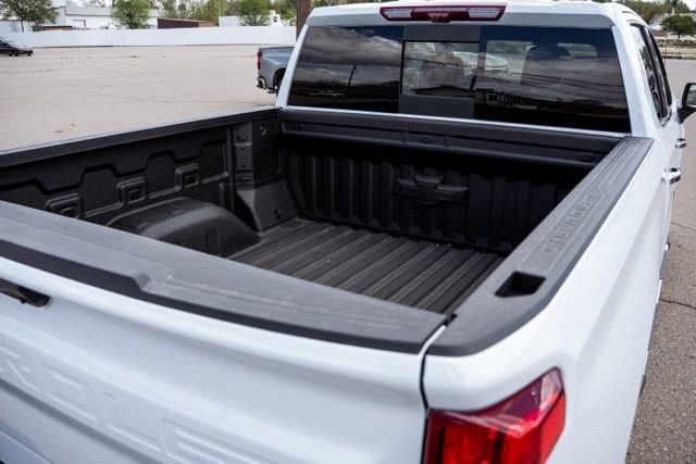 2026 Chevrolet Silverado 1500 LTZ - Photo 9