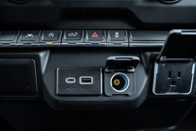2026 Chevrolet Silverado 1500 Custom - Photo 24