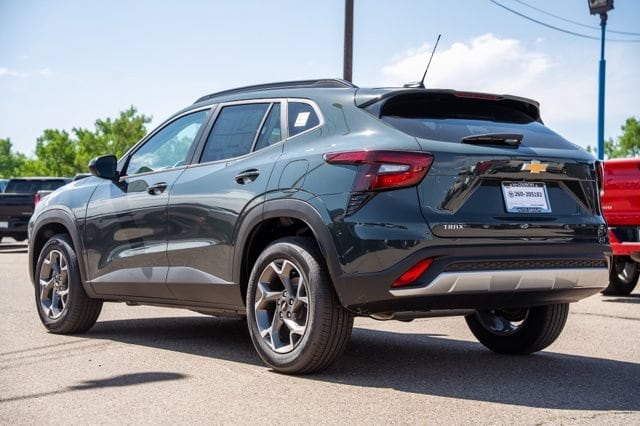 2026 Chevrolet Trax LT - Photo 7