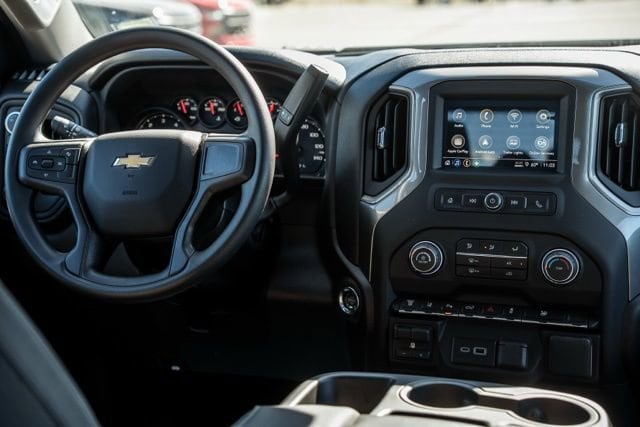 2026 Chevrolet Silverado 2500 HD Custom - Photo 18