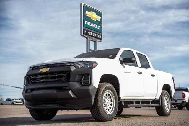 2026 Chevrolet Colorado Work Truck's photo