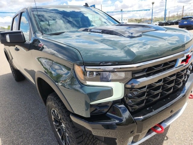 2025 Chevrolet Silverado 1500 ZR2