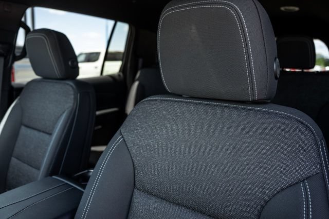 2026 Chevrolet Traverse LT - Photo 24