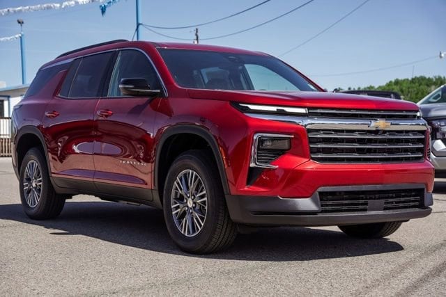 2026 Chevrolet Traverse LT - Photo 3