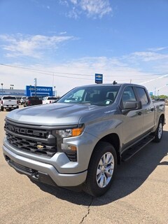 2026 Chevrolet Silverado 1500 Custom Truck