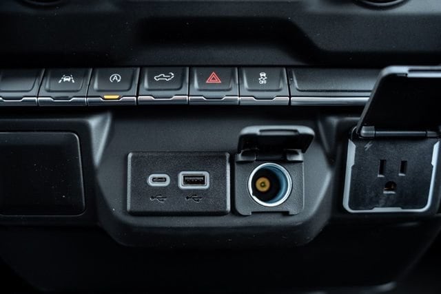 2026 Chevrolet Silverado 1500 Custom - Photo 24