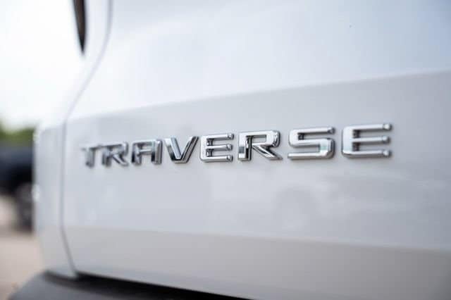 2026 Chevrolet Traverse LT - Photo 10